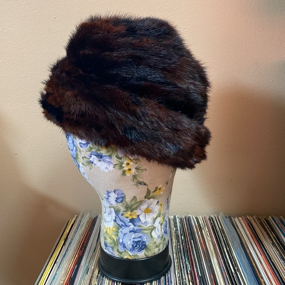 Vintage 50’s 60’s Brown Mink Fur Arctic Hat - Picture 5 of 15